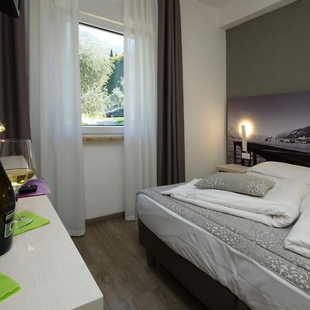 Hotel Casa Serena Μαλτσεζίνε Εξωτερικό φωτογραφία