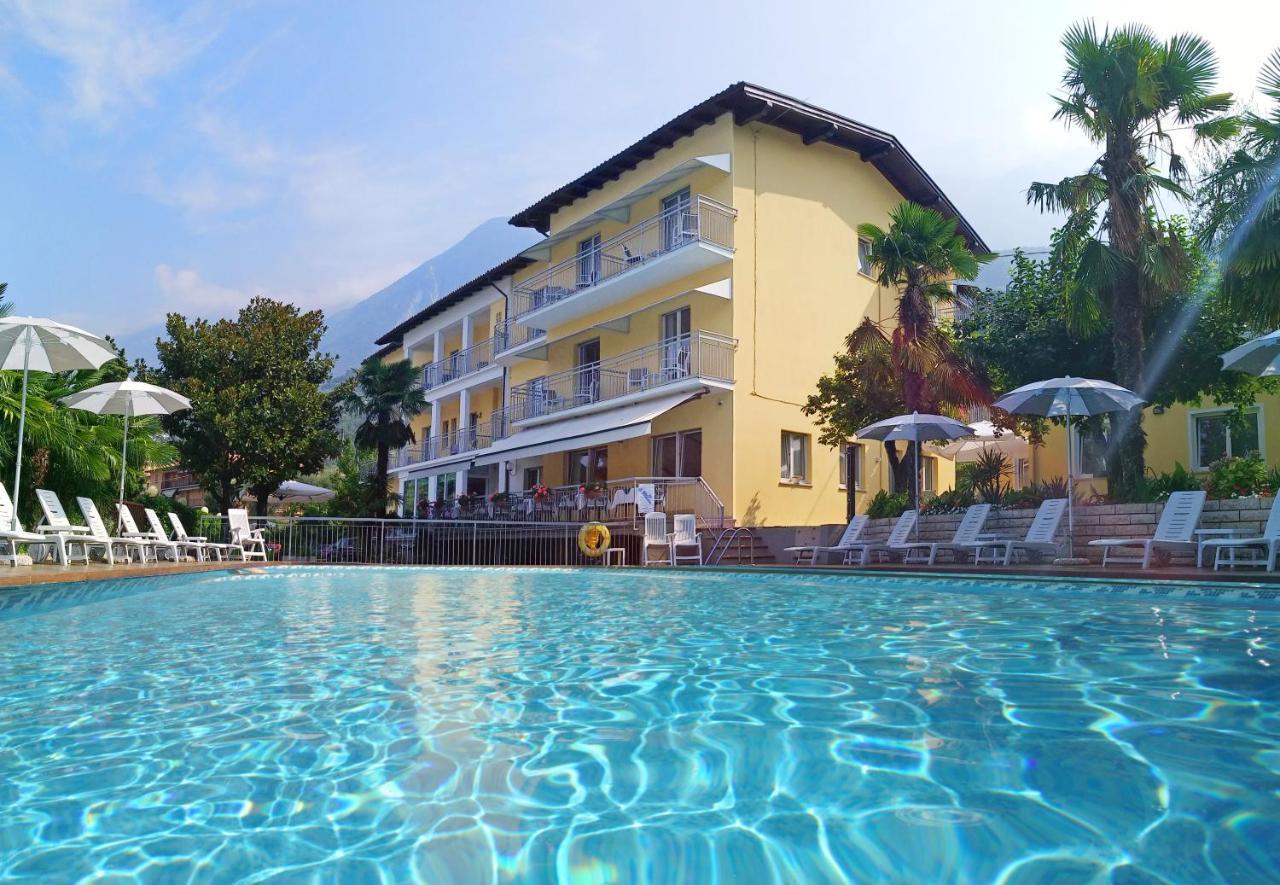 Hotel Casa Serena Μαλτσεζίνε Εξωτερικό φωτογραφία