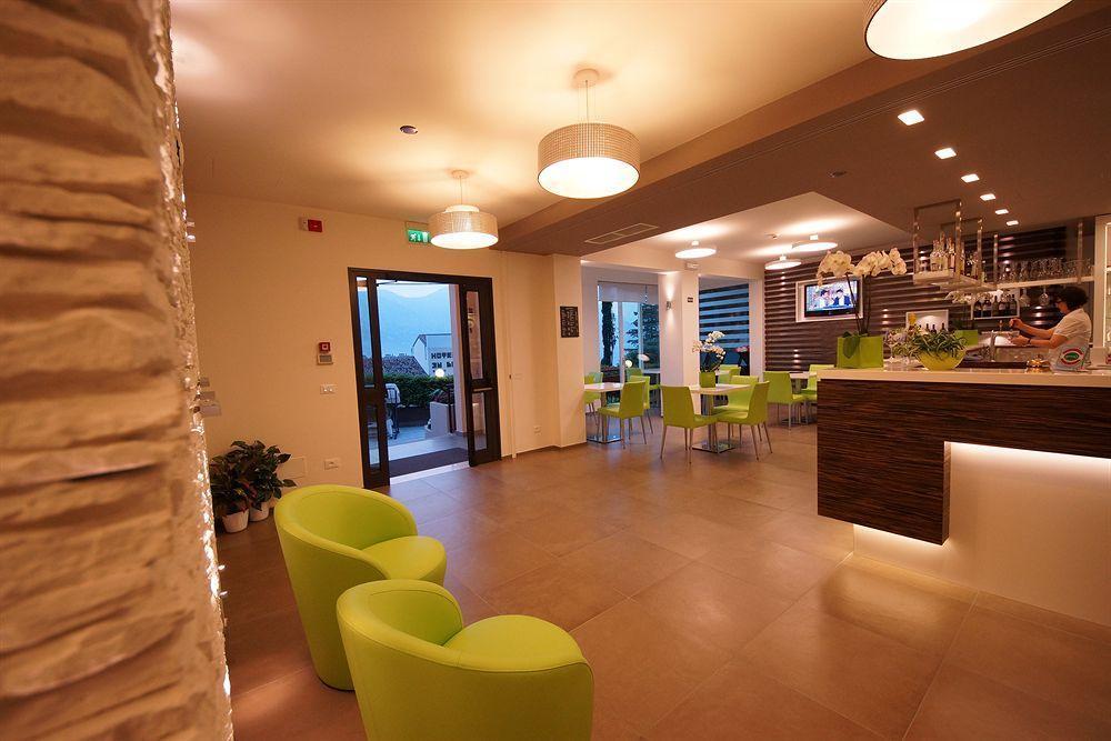 Hotel Casa Serena Μαλτσεζίνε Εξωτερικό φωτογραφία